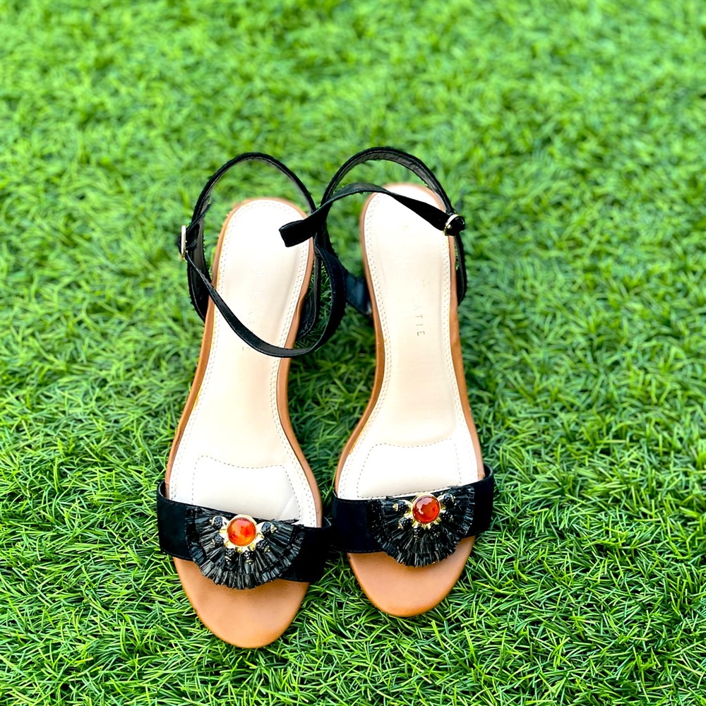 Kelly & Katie Black Embellished block heel, padded Shoe Size 9